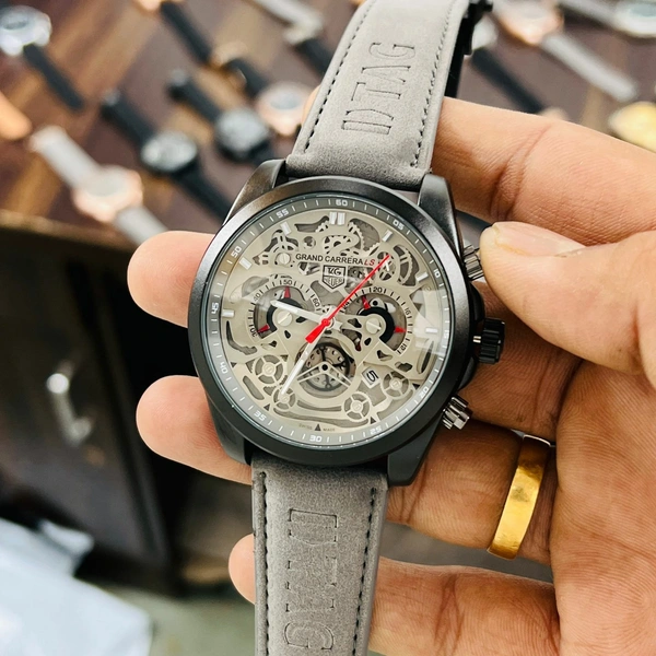 TAG HEUER