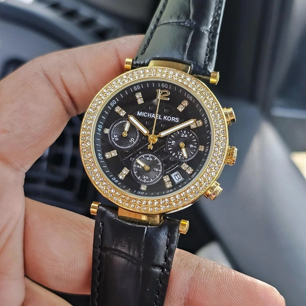 MICHAEL KORS