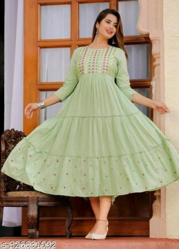 Gown  - L, FREE DELIVERY
