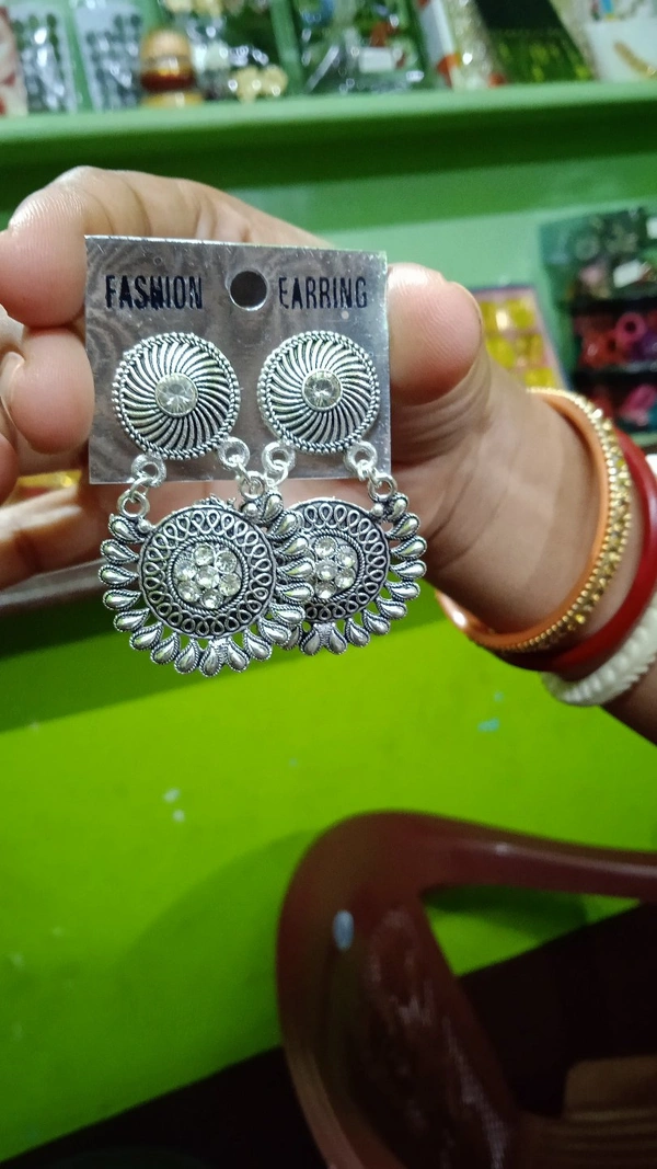 Zaveri Pearls Antique Silver Tone Kundan & Pearls Circular Stud Earring