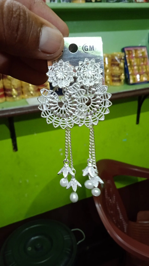Zaveri Pearls Antique Silver Tone Kundan & Pearls Circular Stud Earring