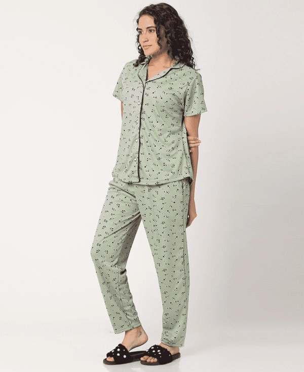 Printed Pure Cotton Nightsuit For Women - M, Olive