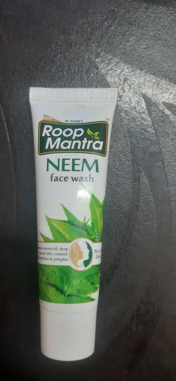 Roop Mantra Facewash 20ml