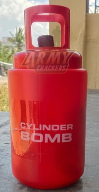 Cylinder Bomb (சிலிண்டர் பாம்)