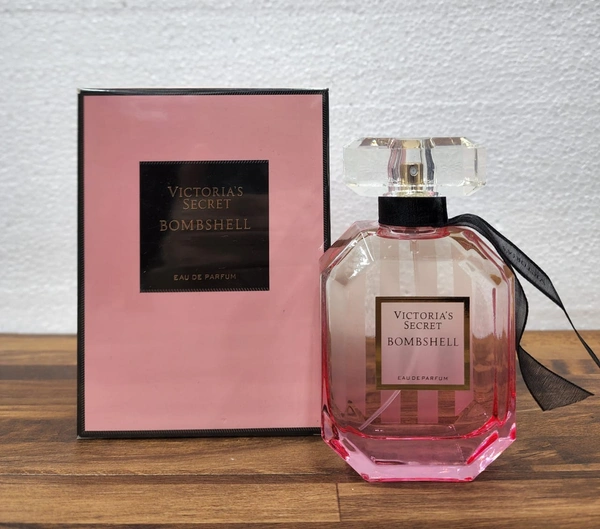 VICTORIA SECRET BOMBSHELL RETAIL PACK 100ML