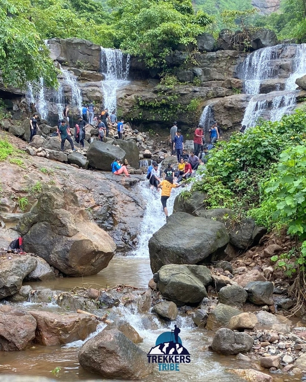 Monsoon trek to Sondai Fort - 13th July