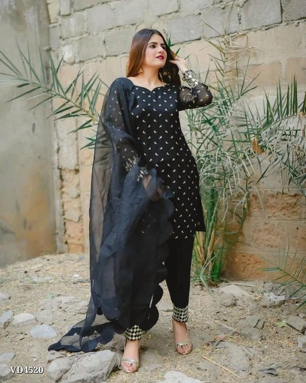 New Arrival Black Kurti And Pant With Beautiful Dupatta* - Free