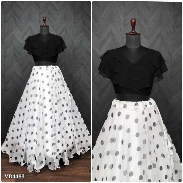 Ready-made Lahenga Choli Set* - Black 🖤, Free