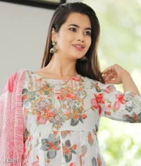 Reyon fabric fine quality kurti neck heavy embroidery work nd gotta work with Dupptta and pent - XL