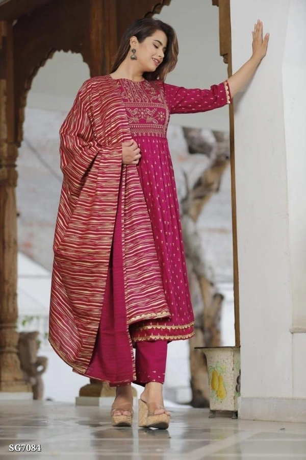 Three Piece Suit Collection* - XXL, Pink