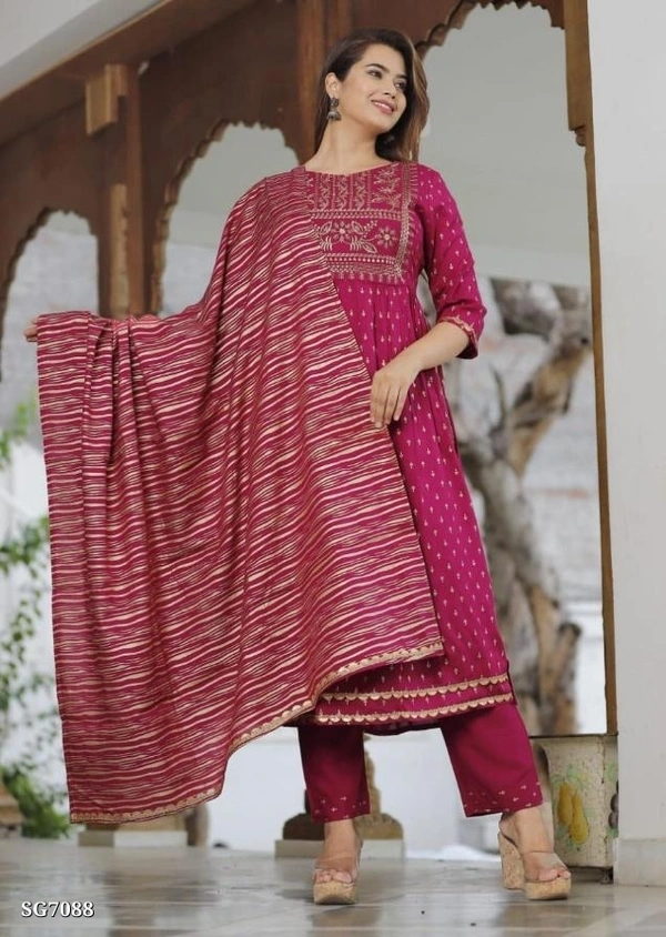 Three Piece Suit Collection* - XXL, Pink