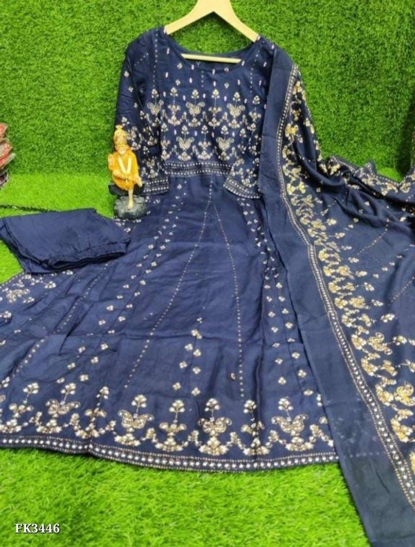 New Arrival Beautiful Nayra Cut Kurti* - L