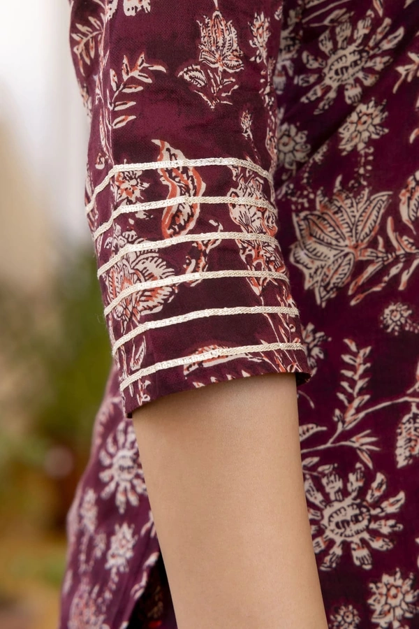 Heavy Embroidery worked kurti with pant and dupatta - XL