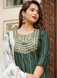 Beautiful Heavy Embroidery With Foil Mirror on Yoke Printed With Bijiyr Lace Detailing Kurti With Printed Palazzo And Printed Malmal Dupatta - XL