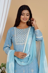 Reyon fabric fine quality kurti neck heavy embroidery sequence work nd heavy cotton gotta lesh work with Dupptta and pant - M