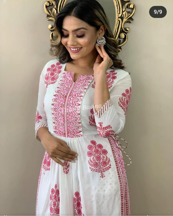 Look stylish in our new Hand Block print Long slit Cotton 60'60 kurta pant set for all day comfort - L, Pink