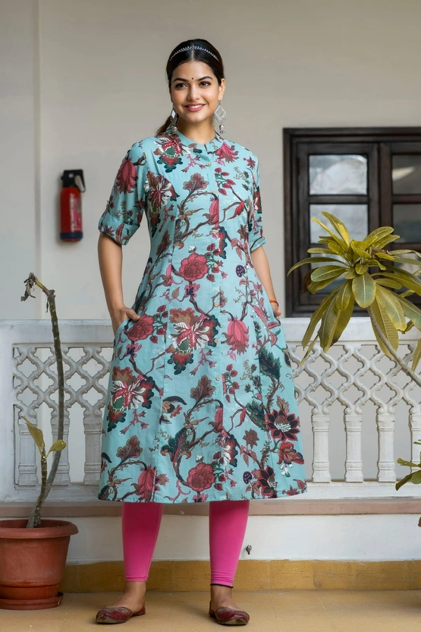 Priencess Cut Aline Kurta - M