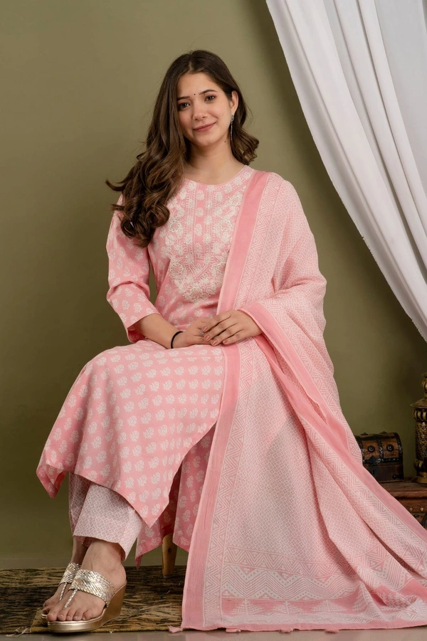 Heavy Embroidery and hand worked kurti with pant and dupatta - L