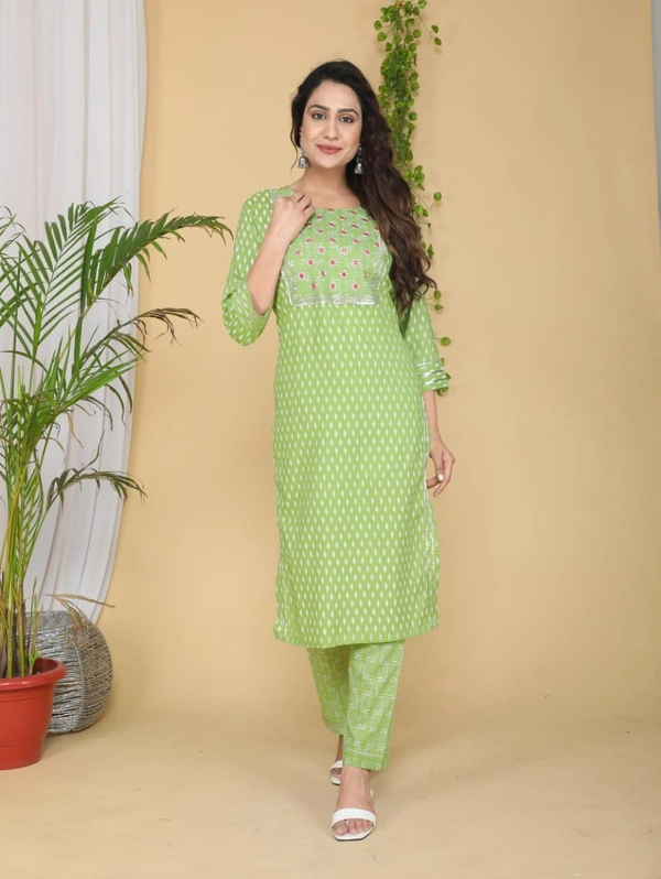 Premium Quality Beautiful Kurta Pant And Dupatta Set* - XXL
