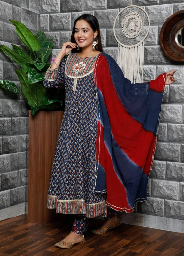 Beautiful Floral Printed Flairy Pattern Kurti with Full Length And Hand Butta In Front With Pant With Pant and Tie - Dye  Dupatta - L