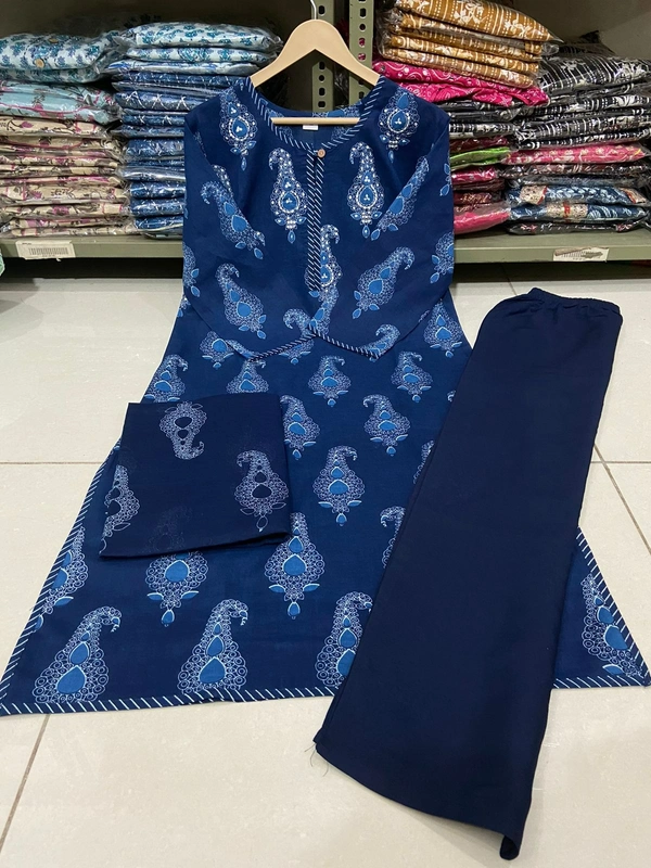 BLUE PROCEEN PRINT  DESIGN KURTIES WITH PLAZZO AND DUPATTA SET - M