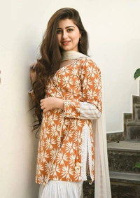 Look gorgeous in zaina couture summer breathable cotton outfit - L