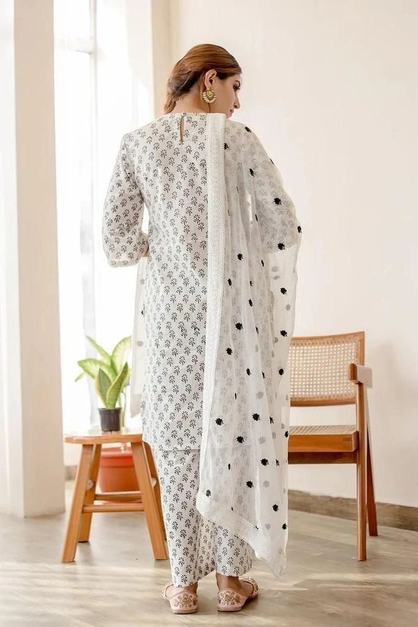 beautiful daisy white cotton hand printed kurti with lace work with plazo and kota doria dupatta - L