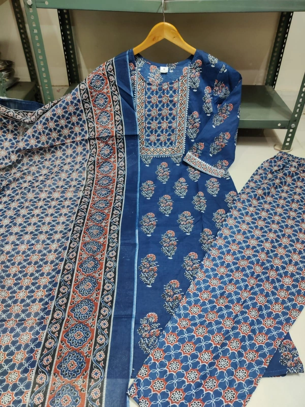 Katha & sequence, gota work on yoke. Pure cotton  pant &  full duppttaa - XL