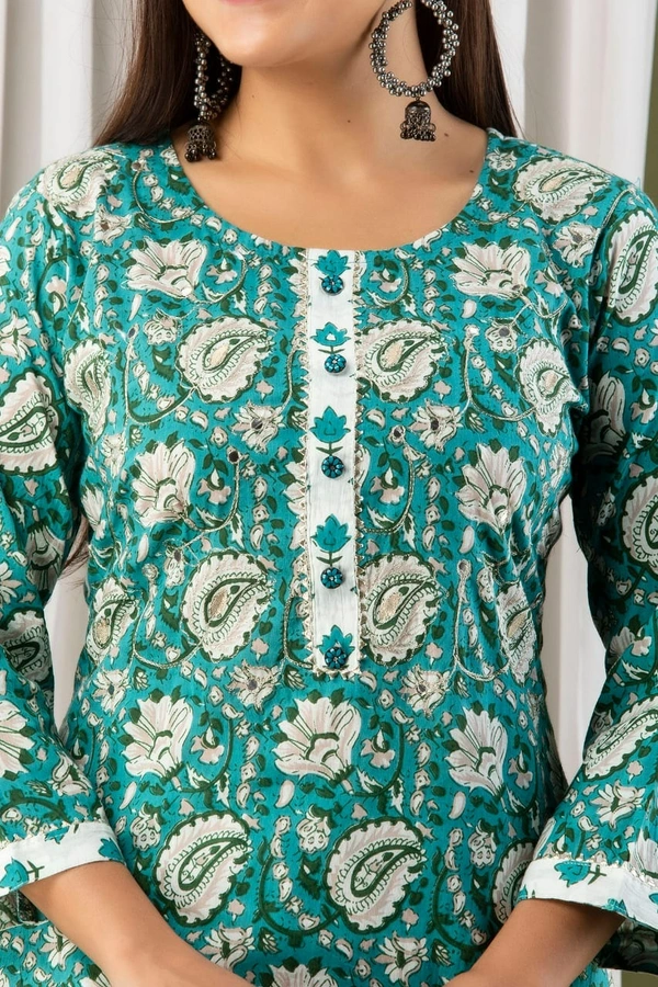 Straight Kurti  With  Pant and mulmul Dupatta  - XXL