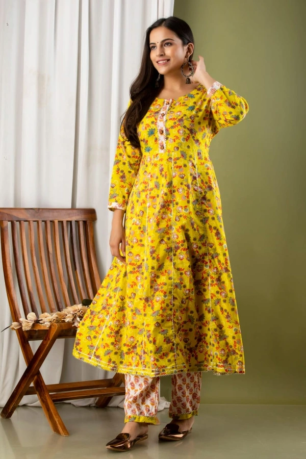 Anarkali kurti with pant and mulmul duppatta - XXL