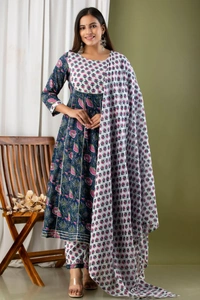 Anarkali kurti with pant and mulmul duppatta - L