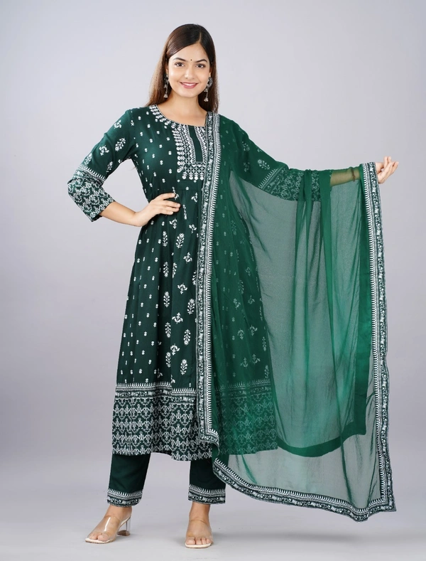 👗Reyon fabric fine quality kurti with Dupptta and pant - Green, M
