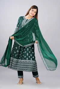 👗Reyon fabric fine quality kurti with Dupptta and pant - Green, M