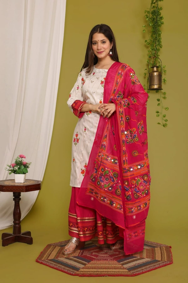 Simple  look kurti Skirt with dupatta - XXL