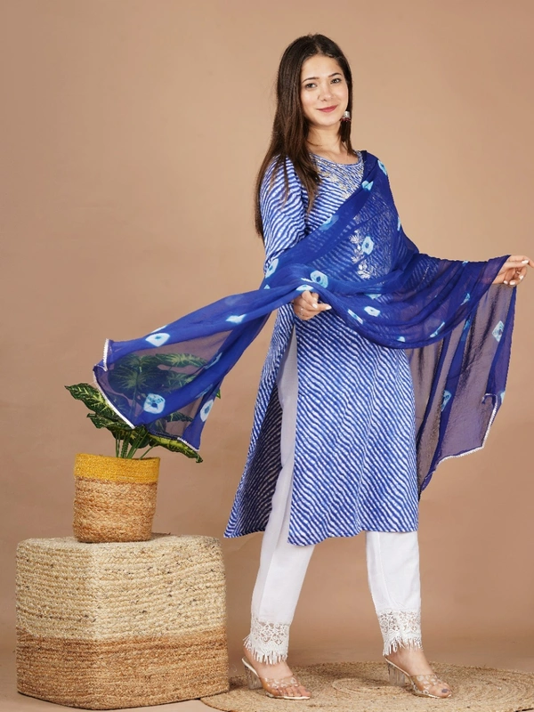 👗Evergreen all day in our new LEHERIYA Suit set. - Blue, M