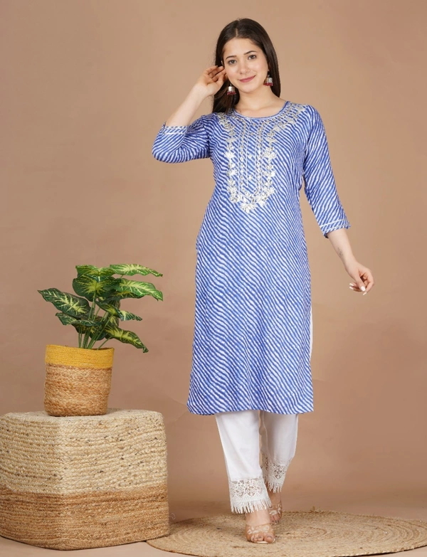👗Evergreen all day in our new LEHERIYA Suit set. - Blue, M