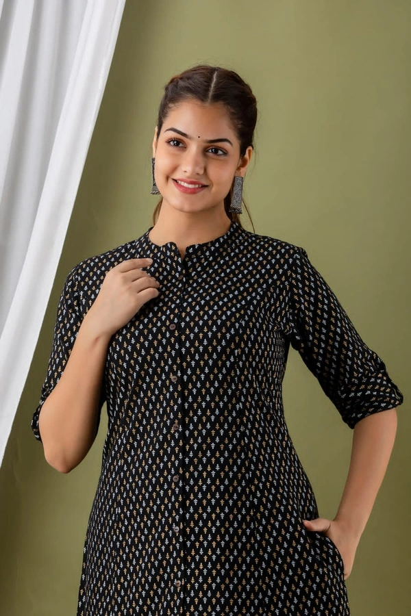 PRIENCESS CUT ALINE KURTA. - XL