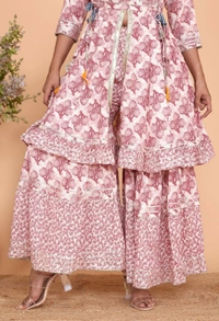 👗Front Side Cut Pattern Kurti With Sharara And Dupatta - L, Red
