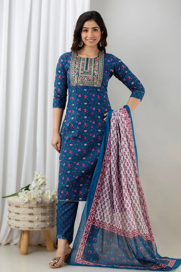 👗Cotton  Kurta paired with Pant n beautiful' Duppata...  - XL, Navy Blue