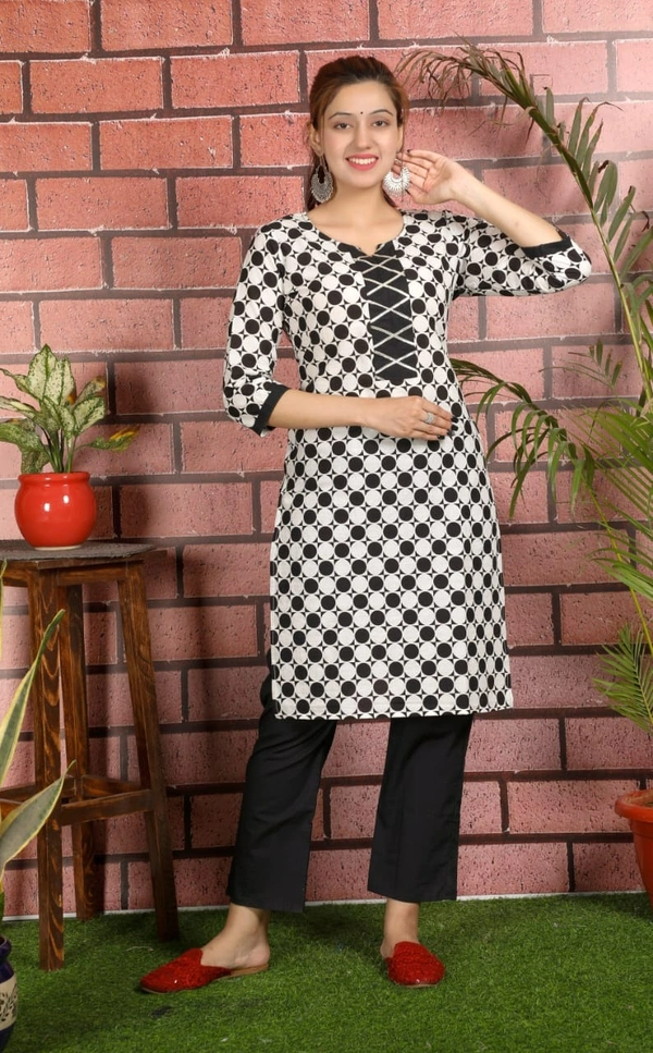 👗Beautiful printed  cotton kurti , pant with dupatta - L
