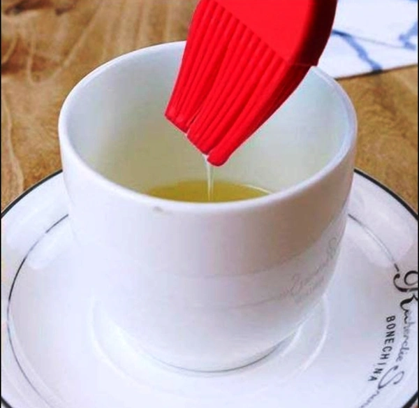 2170 SPATULA AND PASTRY BRUSH FOR CAKE DECORATION