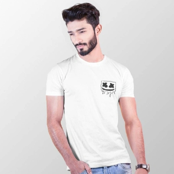 Men White Cotton Printed Round Neck Tees - XL