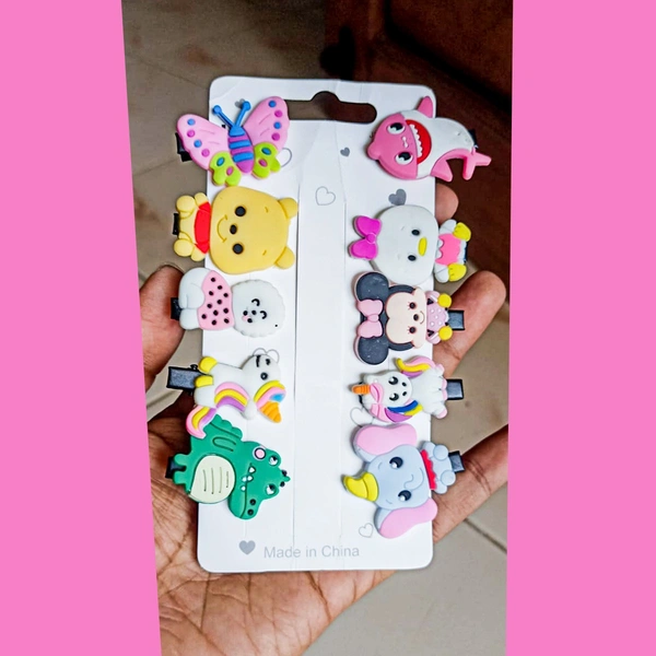 Kids Cartoon designs Hair clips set