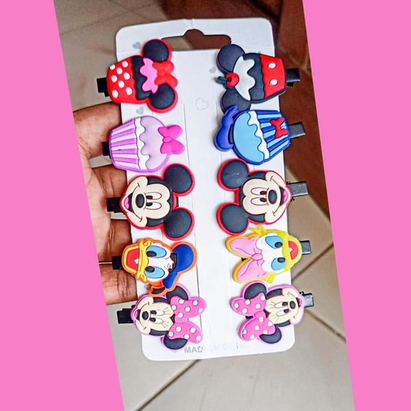 Kids Cartoon designs Hair clips set