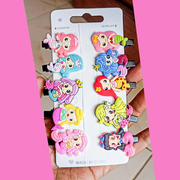 Kids Cartoon designs Hair clips set