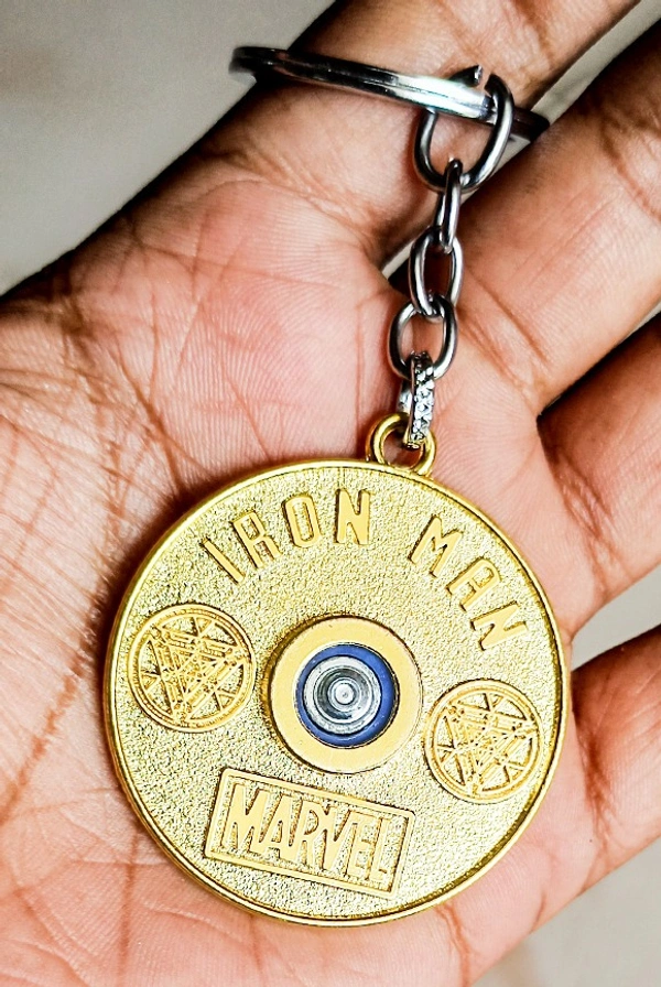 Iron Man Metal rotating key chain