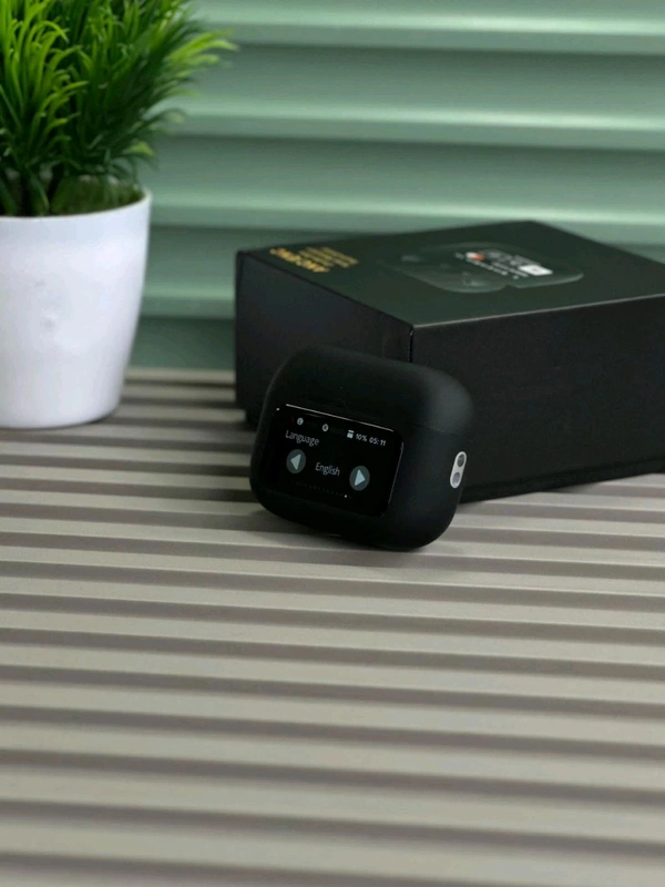 MATTE BLACK APPLE AIRPODS PRO DISPLAY