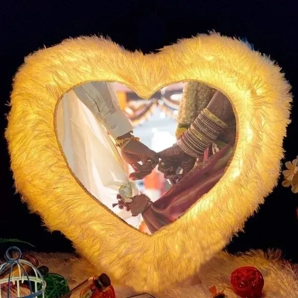 Lovebox Personalized LED Pillow - Square