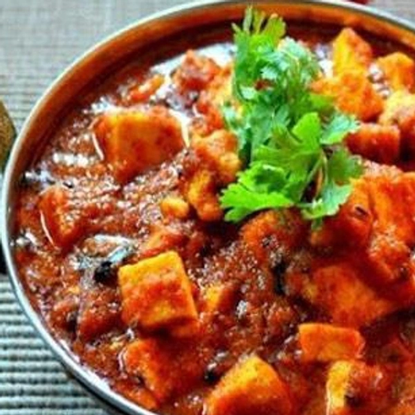 Mushroom Paneer Handi - Full Plate