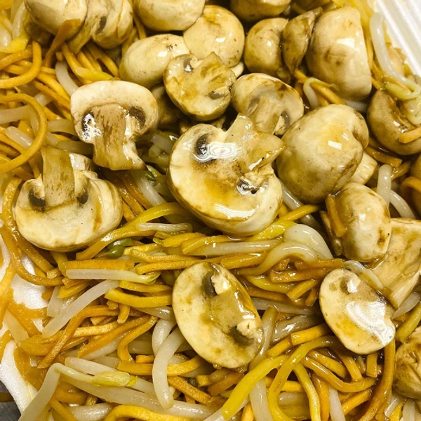 Mushroom Chowmein  - Full Plate